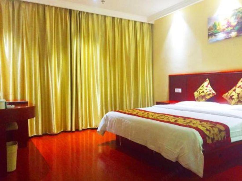 Greentree Inn Jiangsu Nantong Qidong Bus Station Express Hotel Hexingzhen Ngoại thất bức ảnh